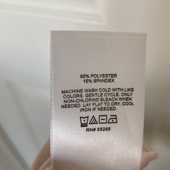 Express Body Contour top; size XS; NWOT - Picture 6 of 6